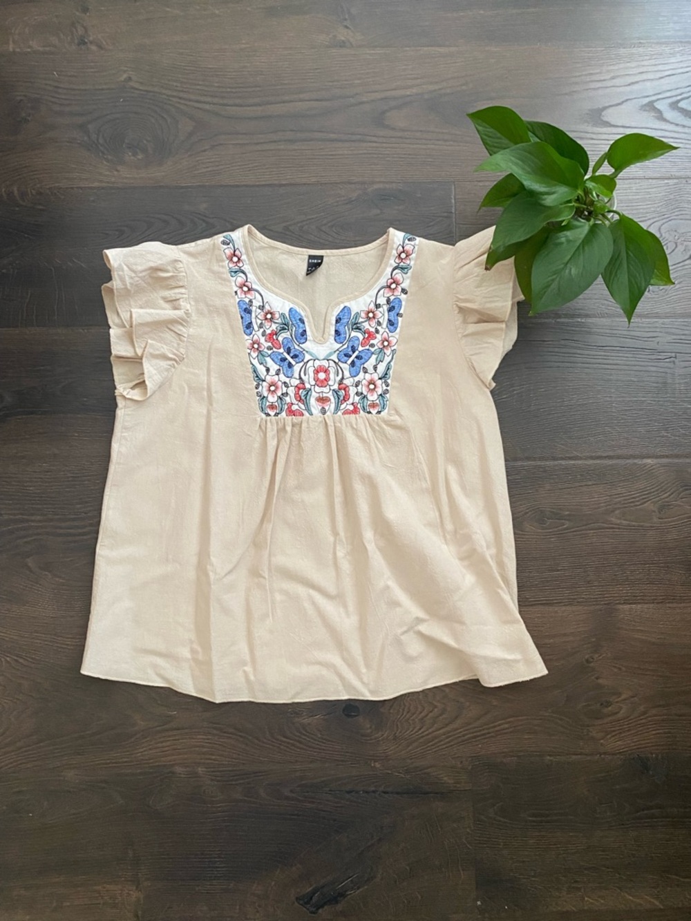 SHEIN Beige Embroidered  Boho Floral Yoke Top Flowy Size M